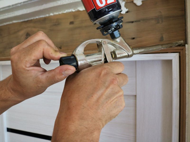 Understanding Caulking Costs — Cost of Caulking